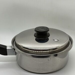 Saladmaster T304S Stainless Steel 2Qt Saucepan with Vapo Seal Lid